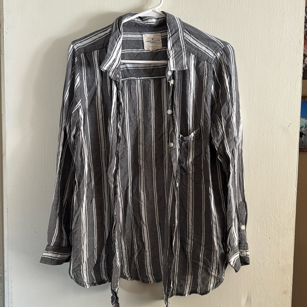 AEO long sleeve